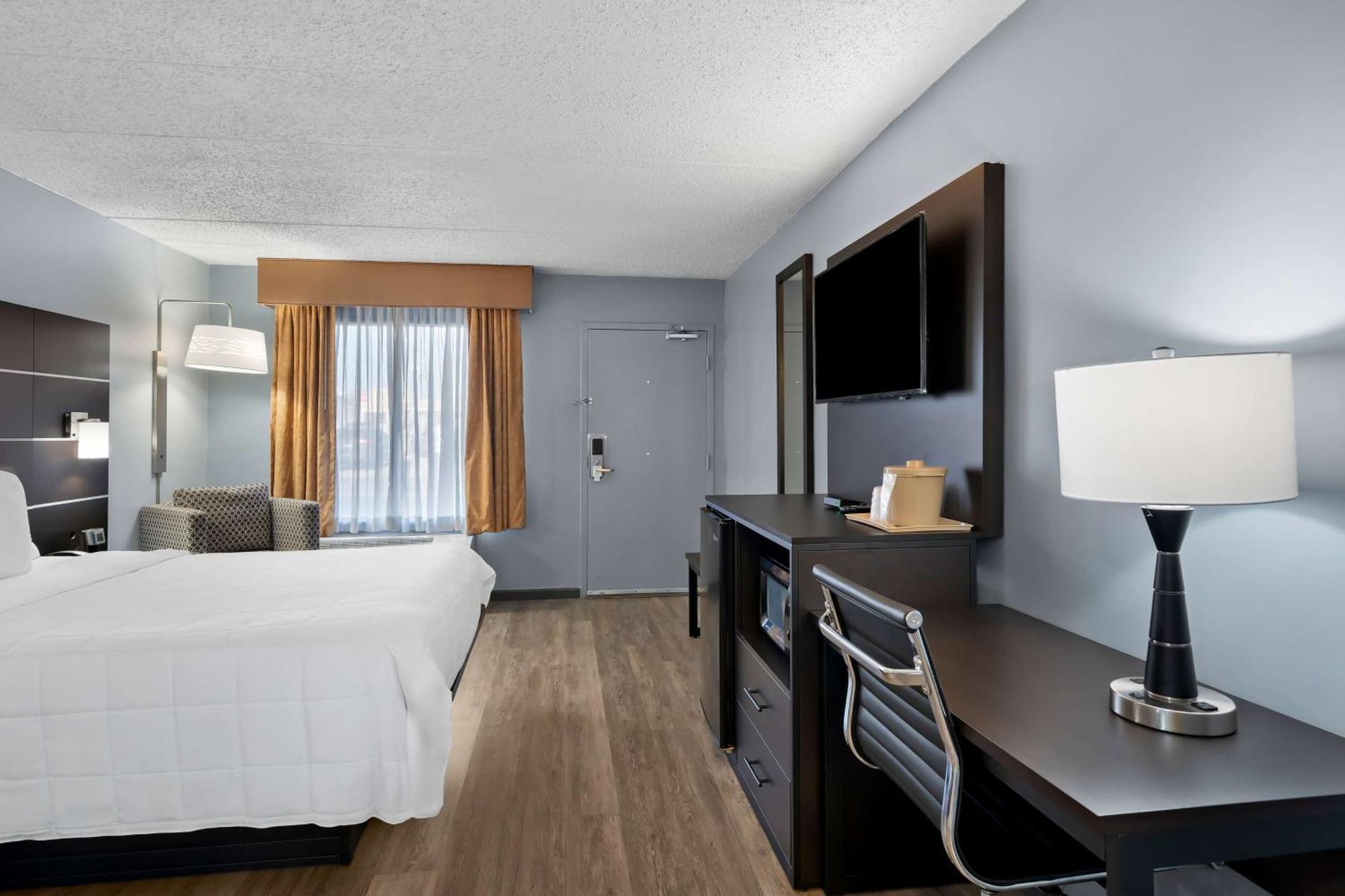 Brandywine Valley Inn Surestay Plus By Best Western Wilmington Exterior foto